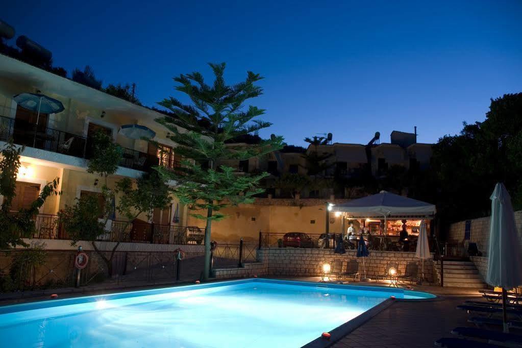 بارغا Bella Vista Hotel And Apartments المظهر الخارجي الصورة